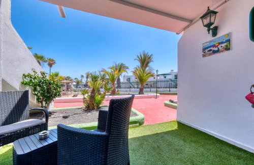 Apartment La Vela Azul - Pool & Tennis - Free AC & Good WIFI - By Lanzarote Vacation Homes - Foto 27