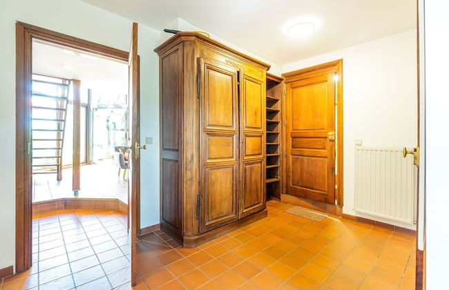 Plush Villa in La Roche-en-ardenne With Swimming Pool - Photo 34