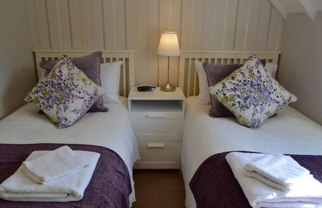 Riverbank Cottage - Photo 3