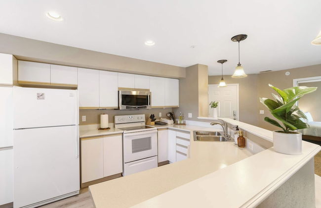 Rocky Shore Tranquility - Ozark Mtn Resort Amenities - Photo 8