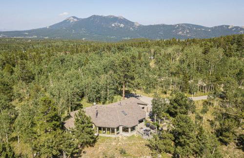 Mountain Views and Hot Tub Airy Forest Escape! - Foto 4