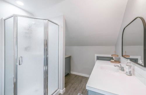 5 Bedroom House Cheerful Bungalow with AC Pet Friendly - Foto 42