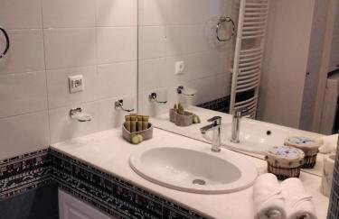 Luxury apartment in the center of Pythagorion - Photo 3