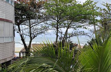 Apto 5E - 2 Quartos com Ar Condicionado, 2 Banheiros, 1 vaga e Internet - Frente ao Mar - Foto 69