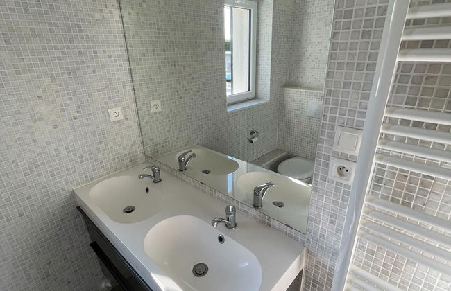 Beautiful Holiday Home With Swimming Pool - Foto 11