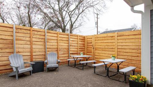 Music City Charmer Tons of Beds Thirty Day Minimum - Foto 3