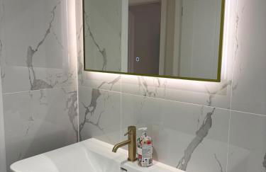 The Old Bakehouse, central historical Beverley - Photo 5