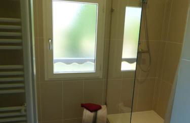 Grande maison entre Lac et forêt - Foto 11