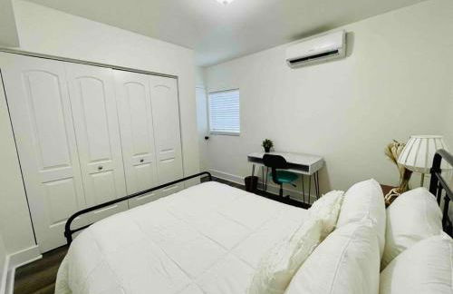 Sleeps 3, Cozy, Boho Style, in the heart of Miami -free parking - Foto 10