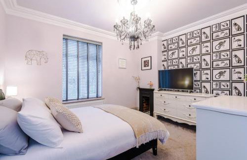 Unique Home in Northenden Urban Oasis sleeps 8 - Foto 18