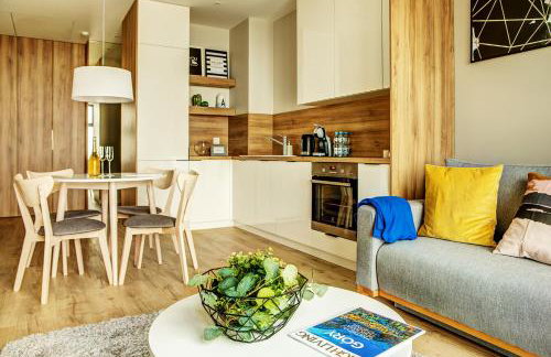 Sky Tower Apartments by Michał & Piotr - Photo 28