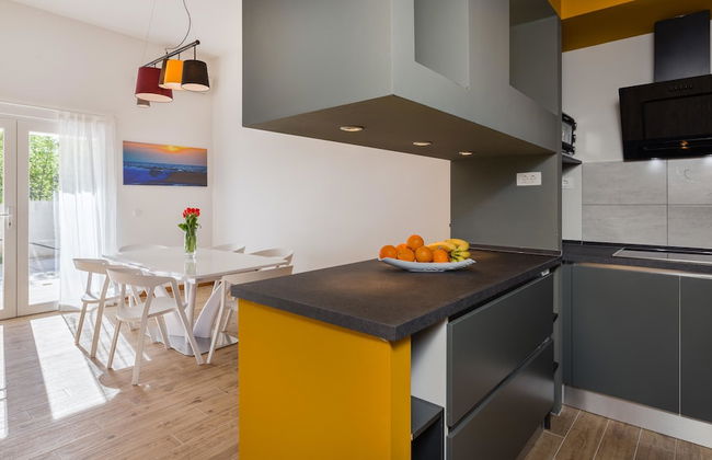 Stunning Villa Sofia With Heated Pool IN Split Hinterland - Foto 19