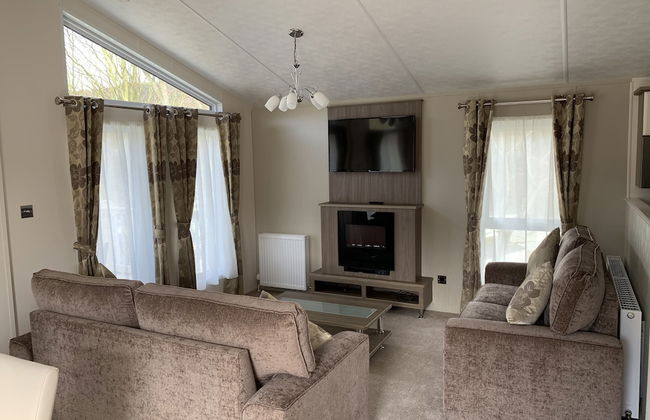 Riverside Rothbury Superior Lodge - Photo 4