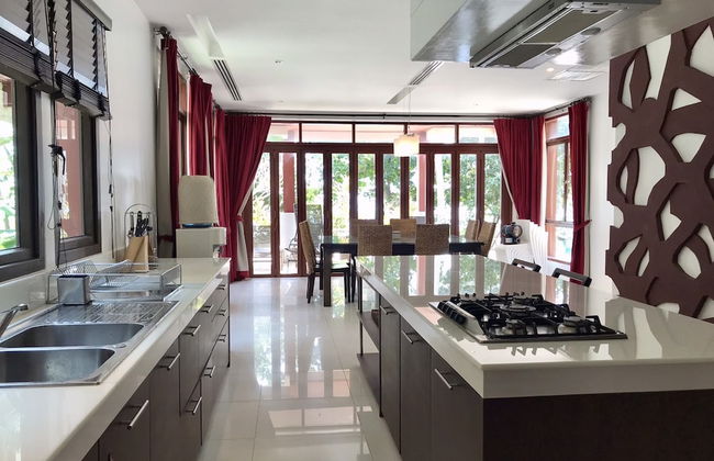 Amatapura Beach Villa 15 - Photo 10