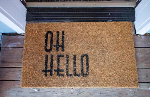 Cozy 2 Bedroom Home, Private Backyard with Hot Tub - Foto 15