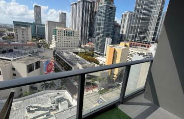 Luxe Ventures Miami - Foto 6