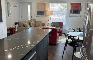 Modern Ranch near Knapp Center, Downtown - Foto 7