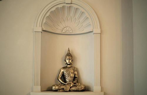 Modern Spacious House - Sleeps 16, Free Parking, Sun Terrace - Foto 45