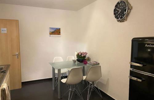 Preiswertes stilvolles Zimmer im privaten Haus mit großem schönem modernem Gemeinschaft Badenzimmer - Foto 70