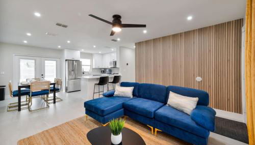 Downtown Home with Basketball, Firepit and Just 20 Miles to Disney - Foto 5