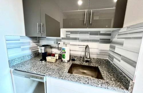 503 Bohemian Romance Apartments in center city - Foto 29