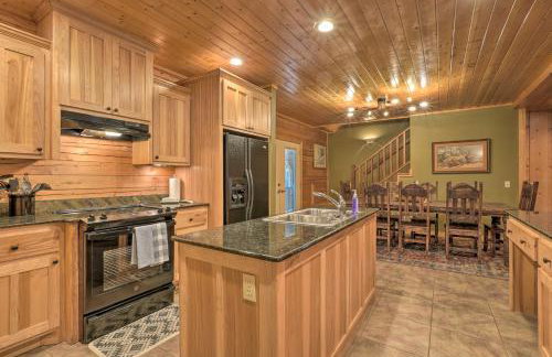 Country Cabin with Wraparound Deck and Views! - Foto 10