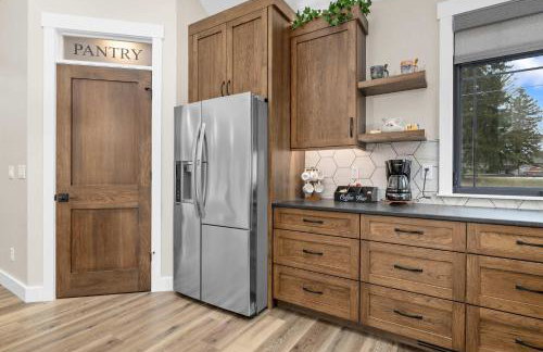 Luxury Modern Lodge Near Fort Wayne with River Views - Foto 20