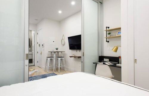 78-1B New 1BR prime UES WD in unit BEST VALUE - Foto 2