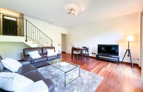 Dimora Larianda - Private Parking and Garden - Foto 12