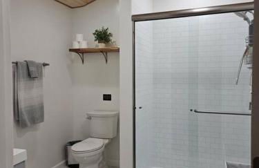 Studio 431-Vet owned 14 miles to Ft Moore - Foto 6