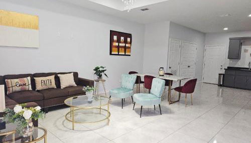 Beautiful Apartment 9 min to Mercedes Outlets - Foto 3