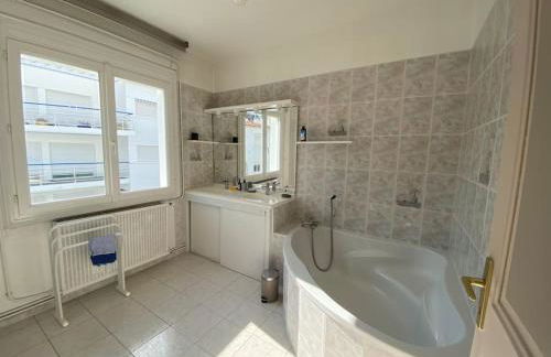 Maison entre marché et plages de Royan - Foto 10