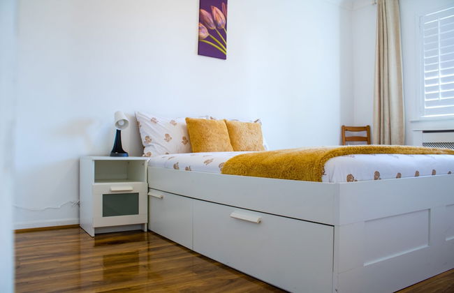 Charming 2-bed Fully Furnished Apartment in London - Foto 10