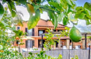Villa Gioiosa Vacation in Sicily a child friendly villa with private fenced pool & hydro-massage - Foto 23