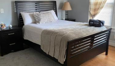 PRIVATE ROOM IN SHARED 3 BED - 1 BATH home - Foto 2