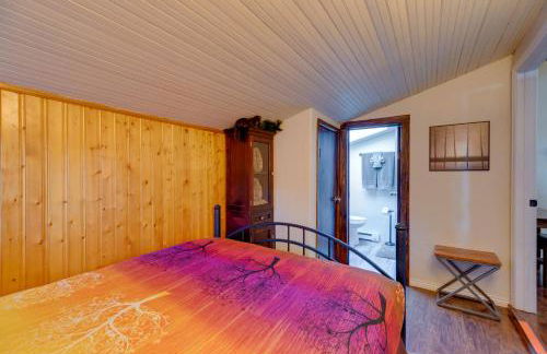 Rustic Log Cabin with Studio about 5 Mi to Pikes Peak! - Foto 18