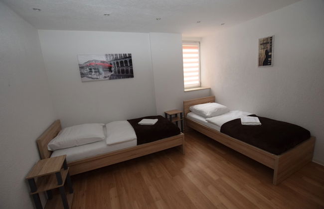 AB Apartment 81 - Photo 3