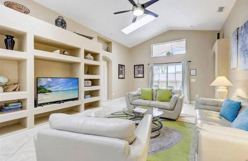 Disney 5 Bed Villa with free Private Pool, Hot Tub, Games in Solana Resort! - Foto 37