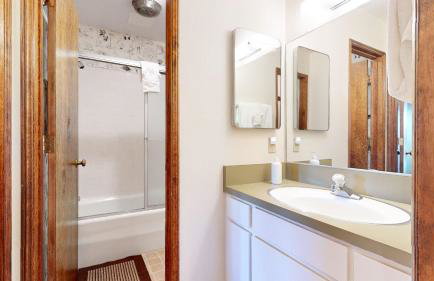 Chateau Blanc #25 Condo - Photo 29