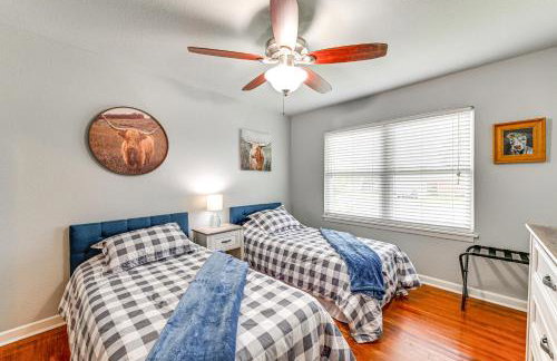 9 Mi to Dtwn Fort Worth Home with Patio and Yard - Foto 18