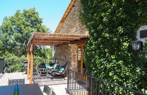 Gîtes avec piscine au cœur de la nature dans un domaine familial - Foto 7