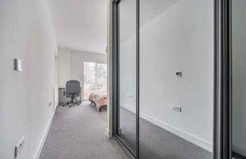 Peaceful and stylish apartment near Cambridge with parking - Foto 15