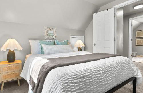 4 Bedroom Bungalow in the - Heart of Metro Detroit - Foto 28