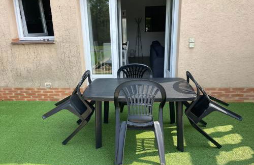 Maison 100m2 uniquement famille & professionnel - Foto 14