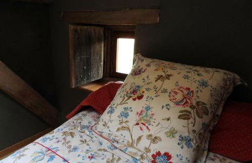 Maison charmante près de Nueil-les-Aubiers avec jardin - Foto 9