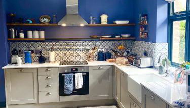 Beautiful 5 bedroom house with hot tub & fire pit - Foto 5, stove, dishwasher, toaster