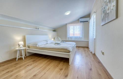 Pool House Edita - Happy Rentals - Foto 22