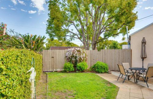 2 Mi to Griffith Park Chic Home with Private Patio - Foto 23