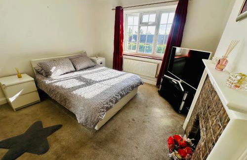 Apartment 2BR-free private parking-quick access to train into London-Wembley-Heathrow - Photo 9