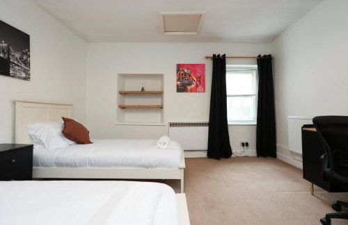 Spacious 3BR Flat in Cowbridge Centre - Foto 19